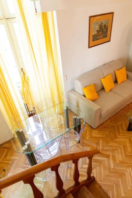 Charming 1Br Apartment فلورنس المظهر الخارجي الصورة